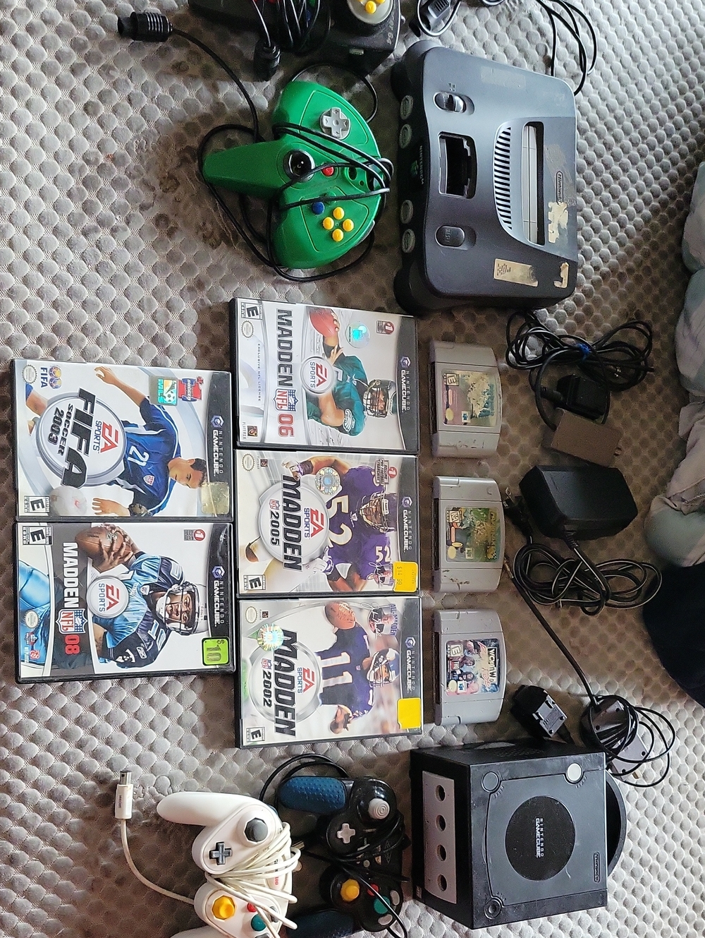 Nintendo GameCube & N64 Bundle with Green Controller - Nintendo